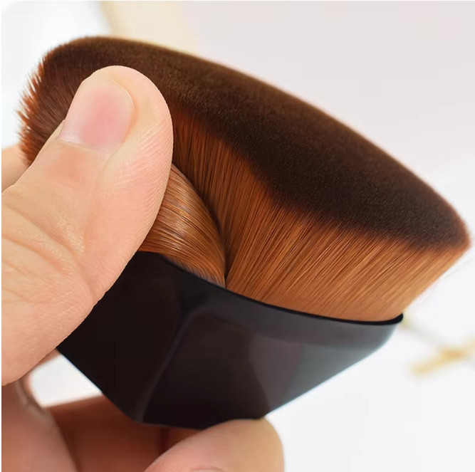 Traceless Foundation Brush